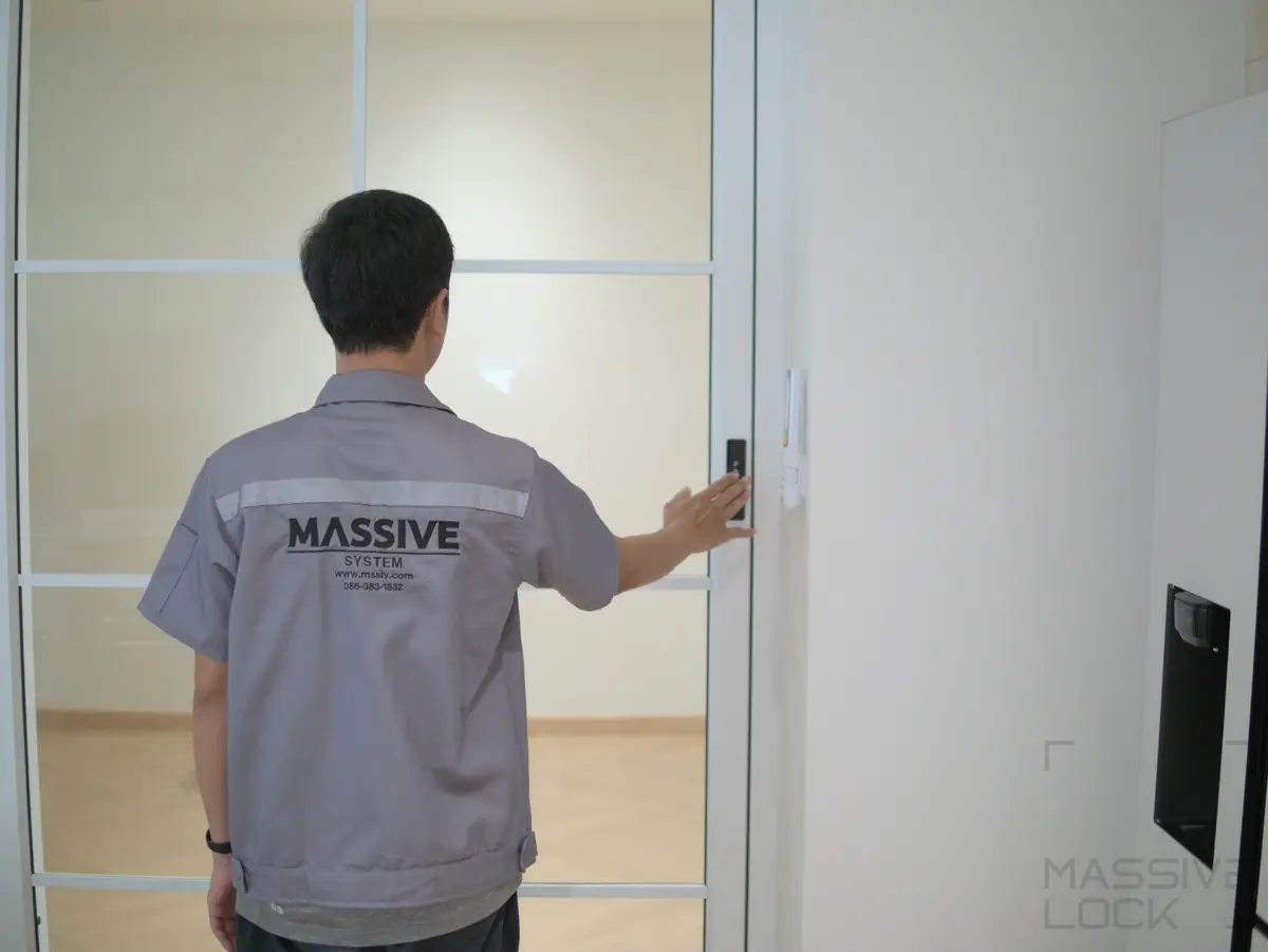 งานติดตั้งกลอนดิจิตอลโดยทีมช่างมืออาชีพของ Massive Lock
